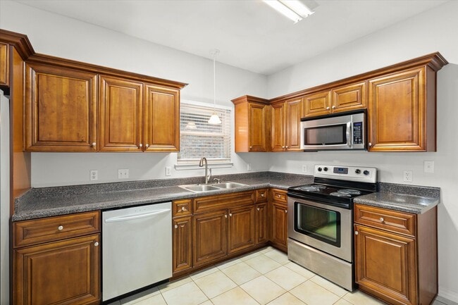 Building Photo - 18046 Krchak Ln