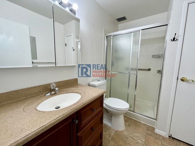 Building Photo - 3022 S Wheeling Way