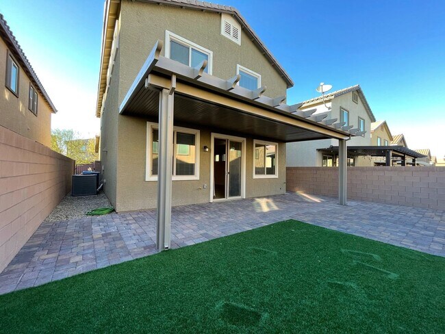 Building Photo - 3-Bedroom Home in Southwest Las Vegas – En...