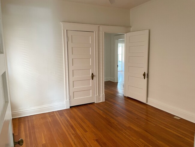 Guest Bedroom - 3742 Harrison Blvd