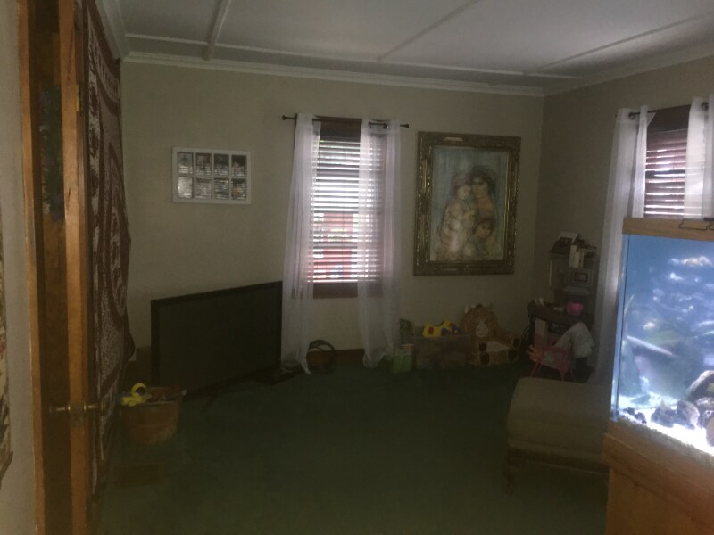 Building Photo - 4950 Elm St