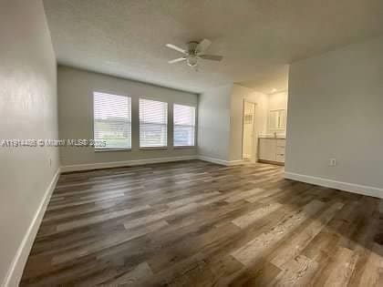 Building Photo - 2441 SW 124th Ave