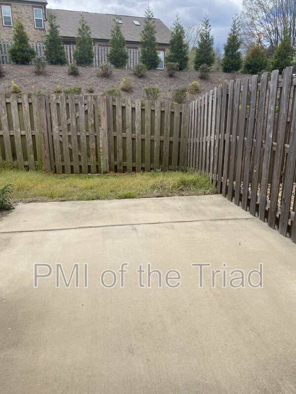 Building Photo - 5179 Farm House Trail