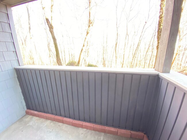 Building Photo - 171 Eastern Ave