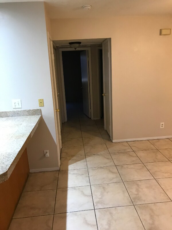 Building Photo - 7941 Decker Canyon Dr