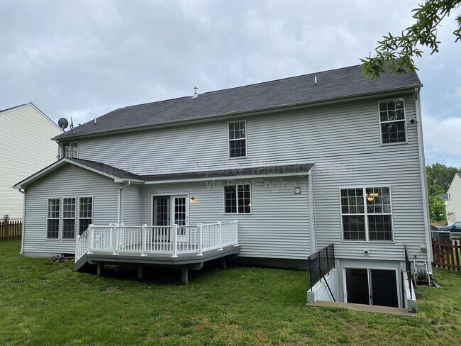 Building Photo - 121 Riggs Rd