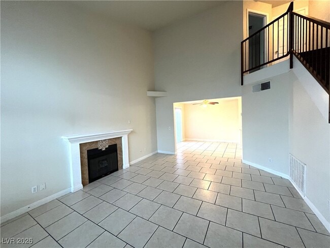 Building Photo - 7701 Almeria St