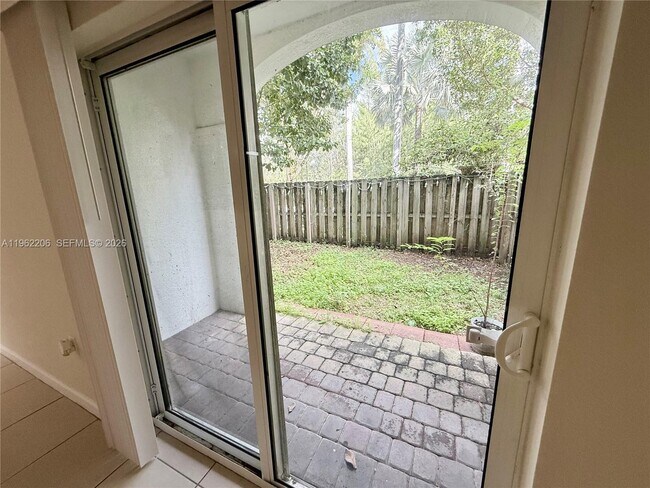 Building Photo - 8960 NW 97th Ave