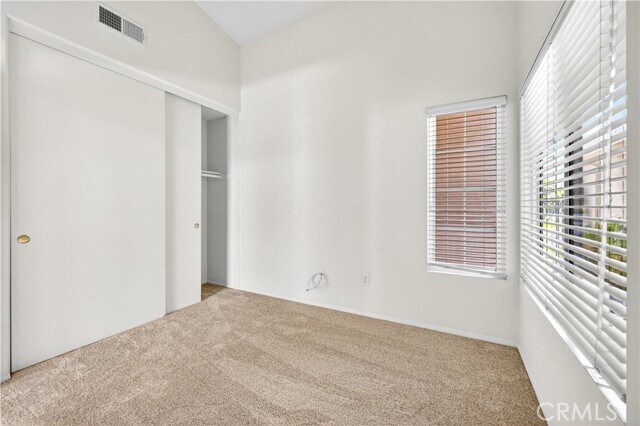 Building Photo - 1699 Ramona Dr