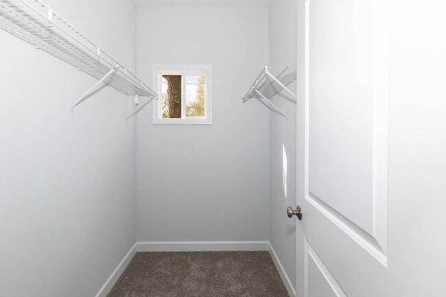 Building Photo - BEAUTIFUL Two Bedroom Home!
