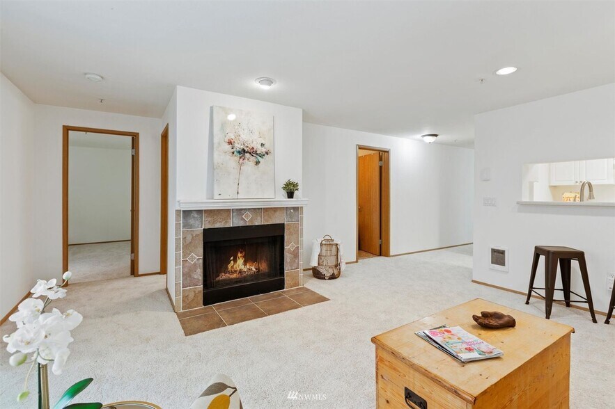 Building Photo - 23335 Cedar Way