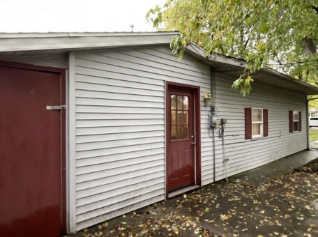 Building Photo - 1011 Park Dr