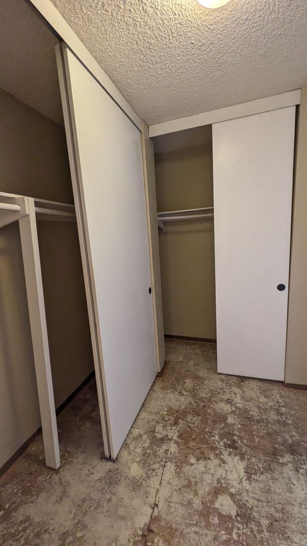Building Photo - Townhome in Scripps Ranch - Available in July