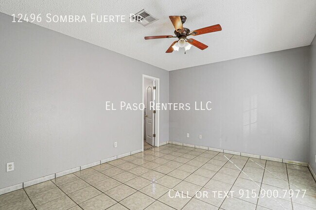 Building Photo - 12496 Sombra Fuerte Dr
