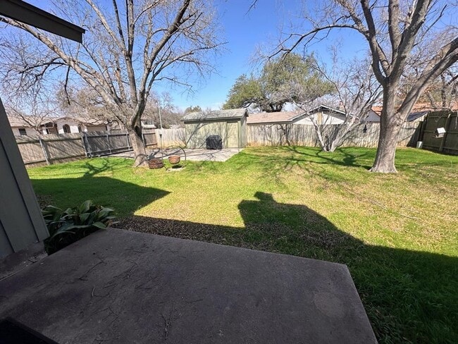 Building Photo - 5110 Powder River Rd