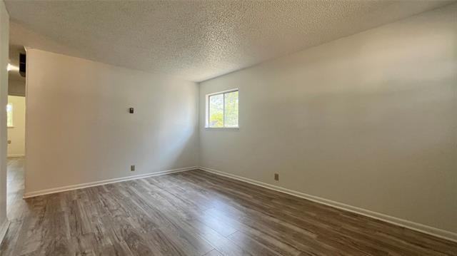 Building Photo - 5429 Farnsworth Ave