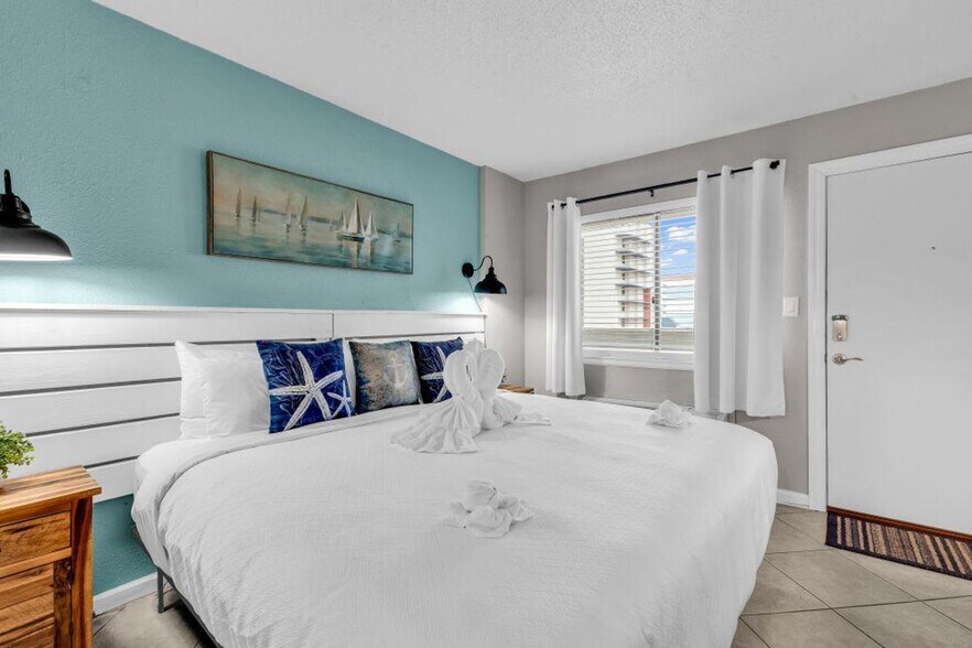 Building Photo - 2001 S Ocean Blvd