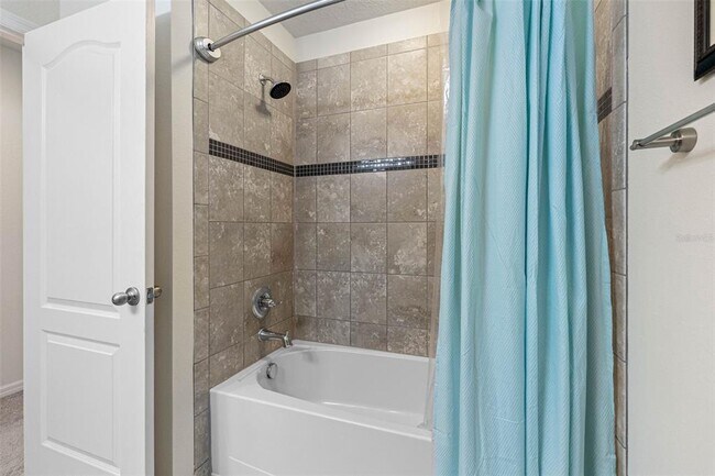 Building Photo - 5167 Bay Isle Cir