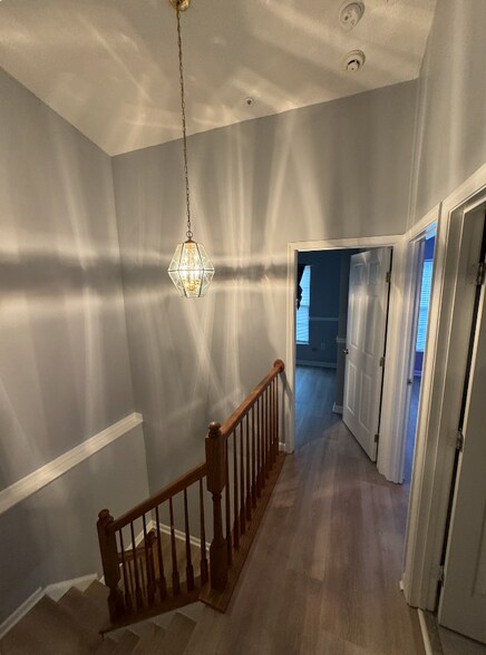 2nd Floor Hallway - 7812 Foxfarm Ln