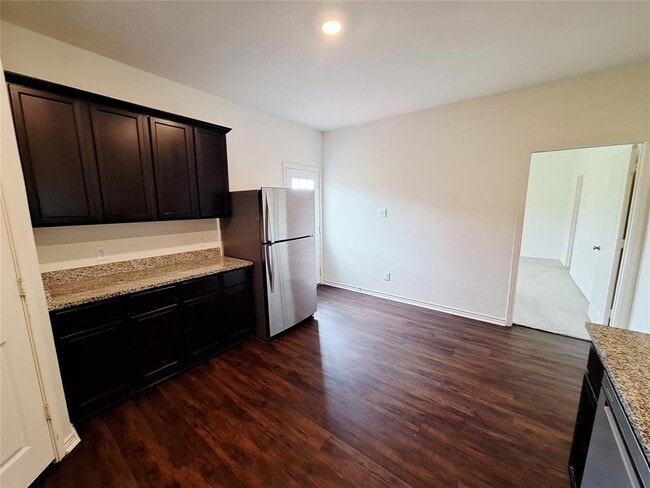 Building Photo - 14417 Prairie Sod Ln