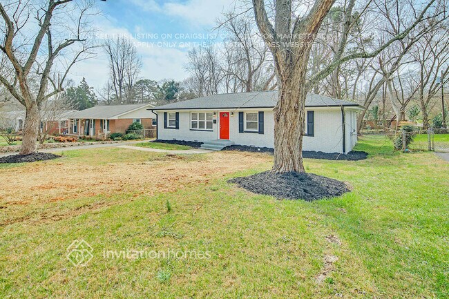 Building Photo - 4240 Winedale Ln