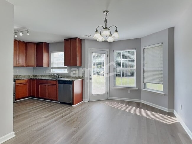 Building Photo - 1107 Sweet Gale Dr