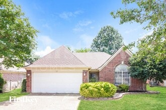 Building Photo - 988 Zenith Cove N