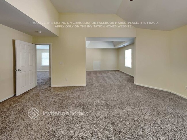 Building Photo - 140 Ontario Dr