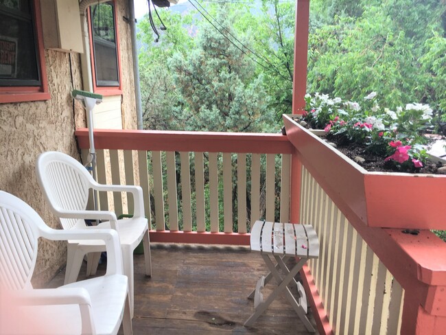 Private Deck - 136 Cave Ave