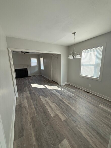 Building Photo - 7400 Rome Ave