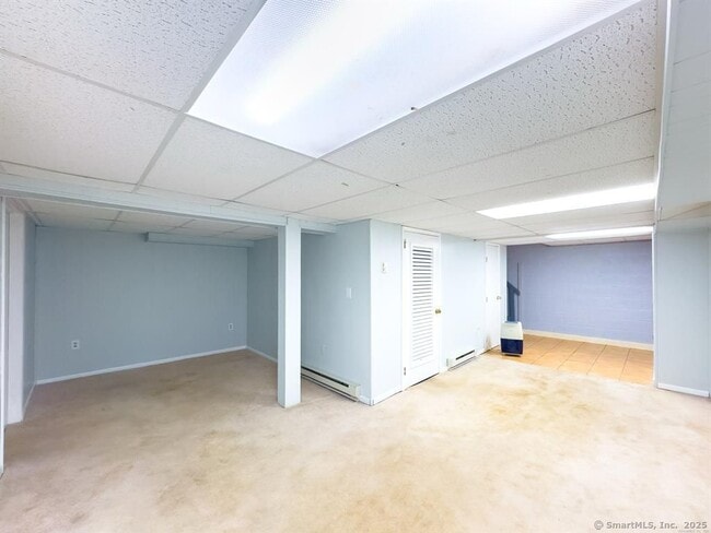 Building Photo - 111 Irving St