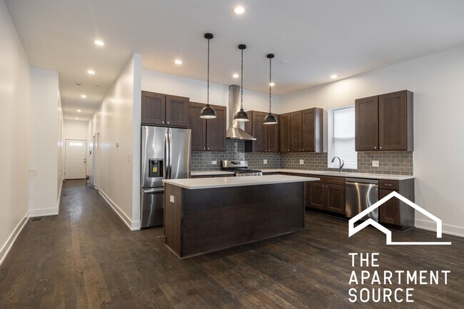 Building Photo - 1836 S Carpenter St