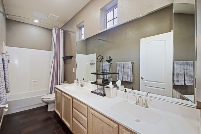 Building Photo - 29641 N 67th St