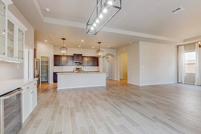 Building Photo - 6011 Buckthorn Ave NW