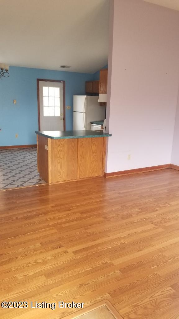 Building Photo - 9408 Pirouette Ave