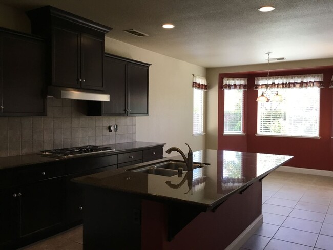 Building Photo - Welcome to Harlan Ranch!!!