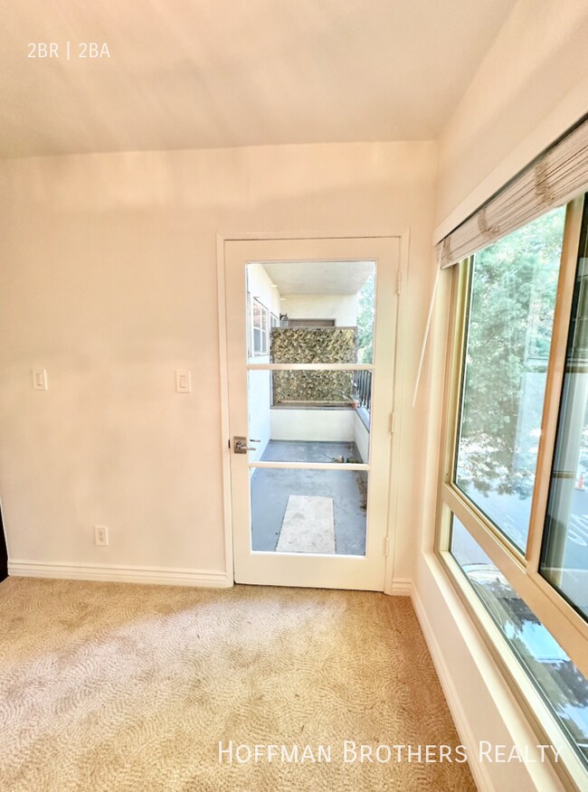 Building Photo - 8730 Charleville Blvd