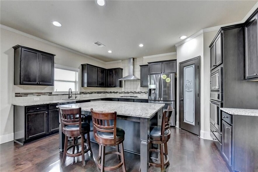 Building Photo - 2205 Copperfield Dr