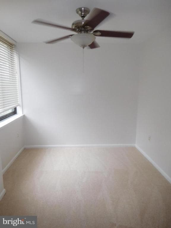 Building Photo - 4390 Lorcom Ln