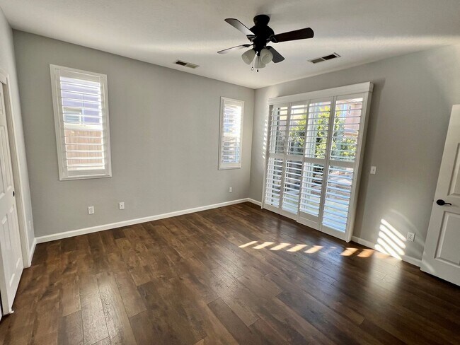 Building Photo - Gated AVALON--