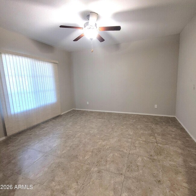 Building Photo - 25925 W Tonto Ln