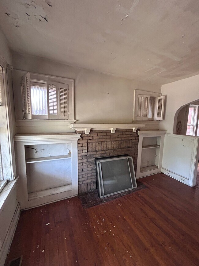 Building Photo - 5124 Northland Ave