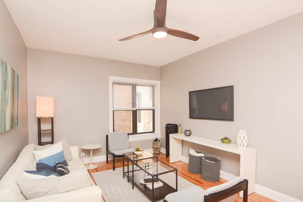 Building Photo - 630 W Stratford Pl