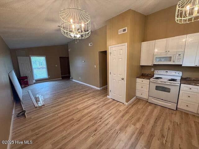 Building Photo - 100 Twin Wood Dr