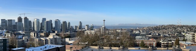 Building Photo - 601 Belmont Ave E