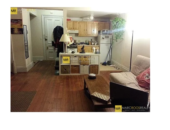 Building Photo - 511 Beacon St