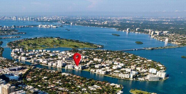 Building Photo - 9881 E Bay Harbor Dr