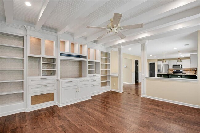 Building Photo - 1735 Berry Ct