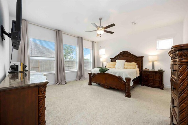 Building Photo - 9822 Starry Night Ln