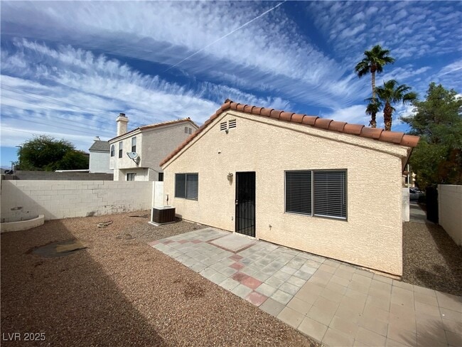 Building Photo - 376 Legacy Dr